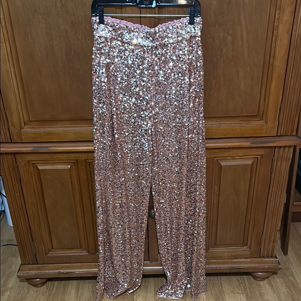 Sequin Wide-Leg Rose Gold Pant - Picture 3 of 9